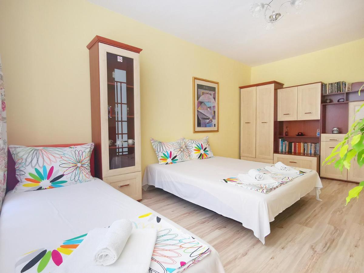 Амбър Апартамент И Стая За Гости Sozopol Exterior photo